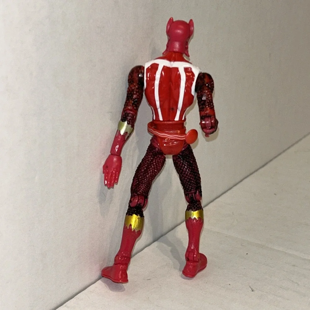 RARE 1998 Sunfire 5